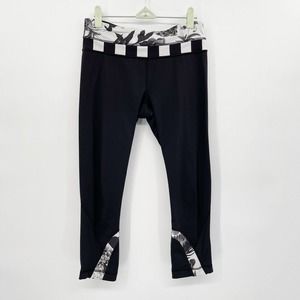 Lululemon Run Inspire Crop II‎ Leggings Black White Brisk Bloom Stripe Size 6